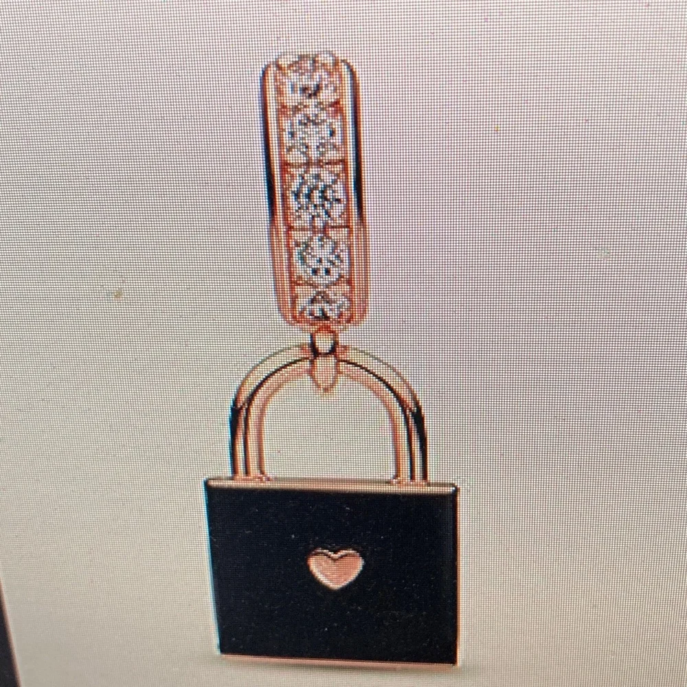 Pandora rose gold